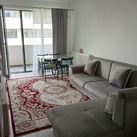 Bragadiru Deluxe 2 Bedroom Apartment With Balcony And Private Parking מראה חיצוני תמונה