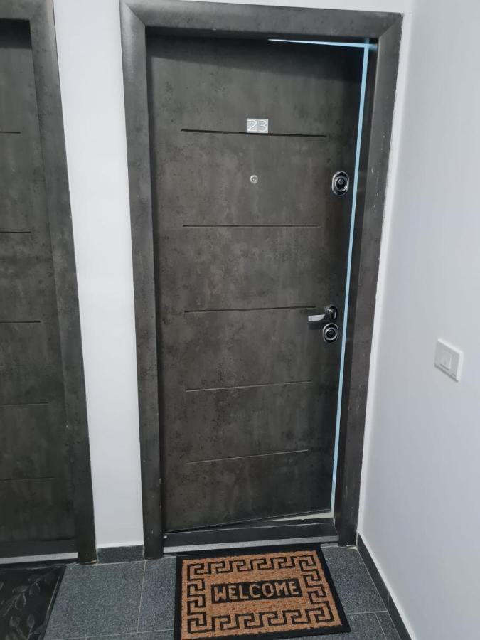 Bragadiru Deluxe 2 Bedroom Apartment With Balcony And Private Parking מראה חיצוני תמונה