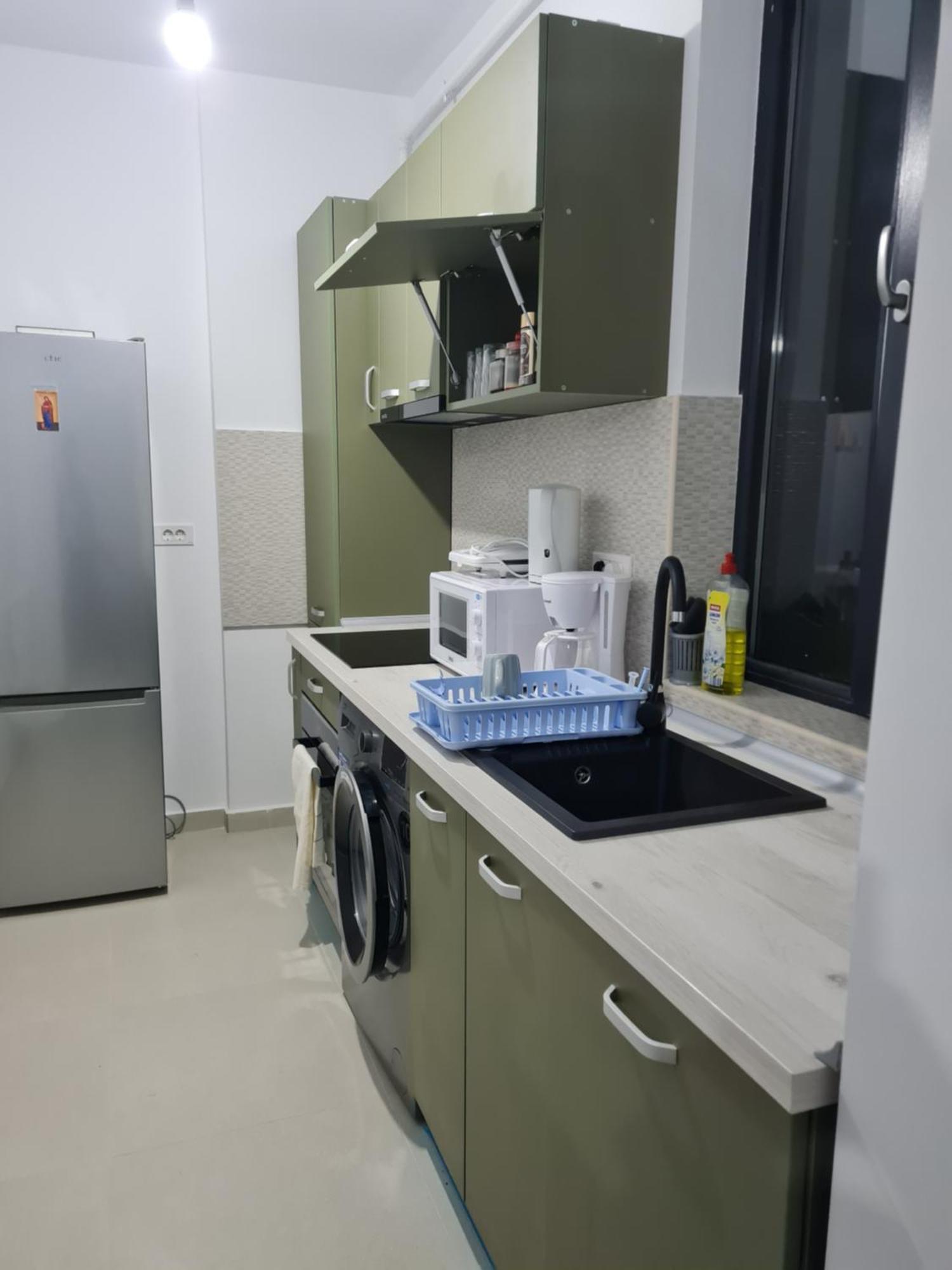 Bragadiru Deluxe 2 Bedroom Apartment With Balcony And Private Parking מראה חיצוני תמונה